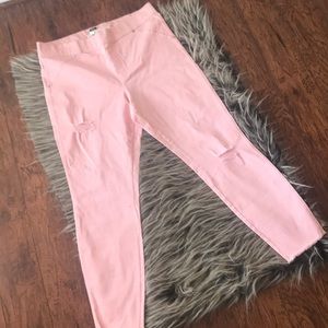 Cut Knee Distressed Jeans